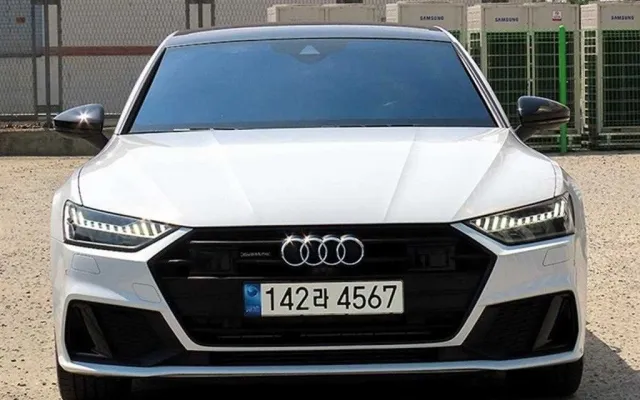 인천저신용중고차할부 A7 (4K) 55 TFSI 콰트로 프리미엄 매물 사진 1 - 2023/01 85,241km