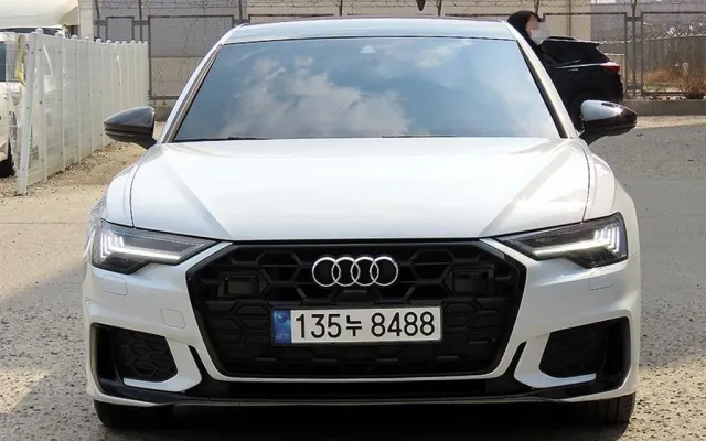 인천저신용중고차할부 A6 (C8) 40 TDI 프리미엄 매물 사진 12 - 2025/03 45,504km